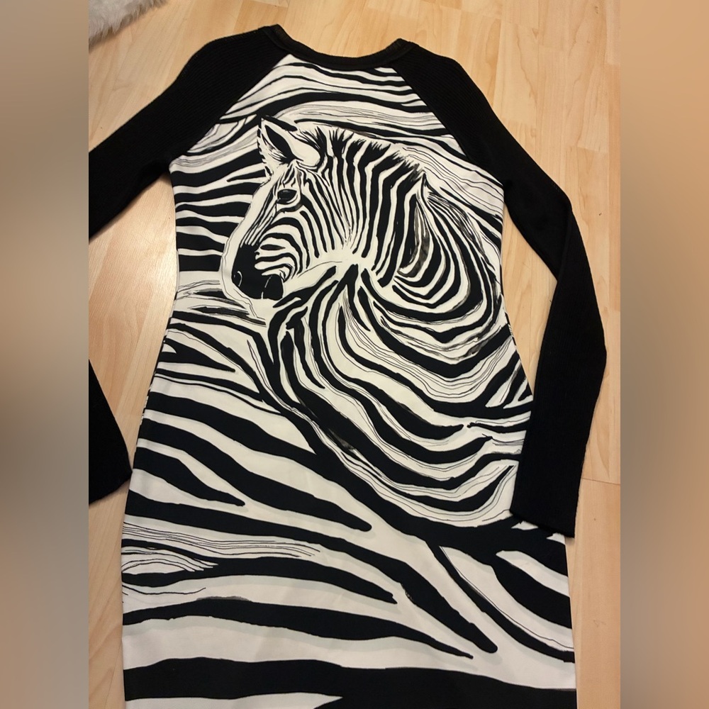 Authentic Roberto Cavalli Black & White Zebra Motif Long Sleeve Knit Dress - Picture 13 of 14